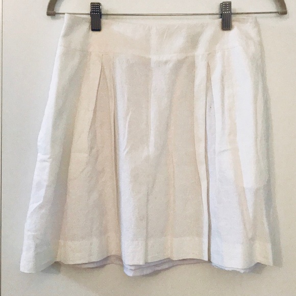 White, Floral Skirt - Picture 1 of 2